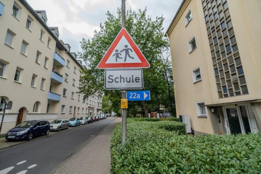 Wohnung Naehe Stadtzentrum Mit Wohnzimmer Und Kueche Coblenza Exterior foto